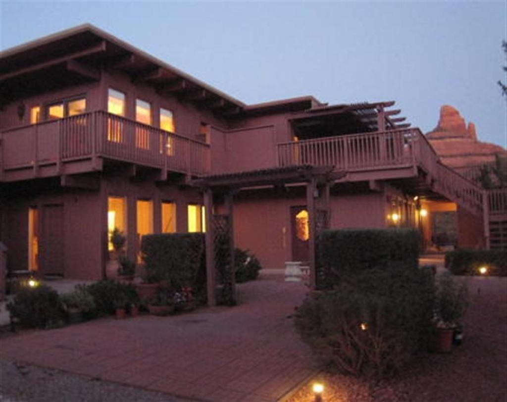 Sedona Views B&B And Luxury Creekside Cabins Bed & Breakfast Sedona