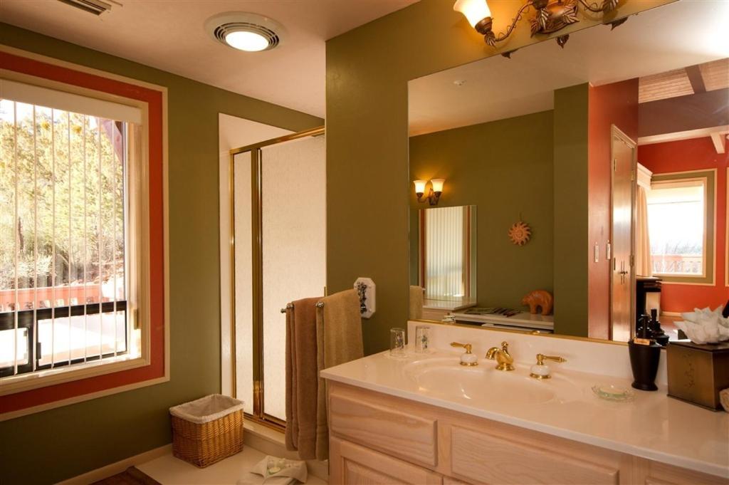 Sedona Views B&B And Luxury Creekside Cabins 3*